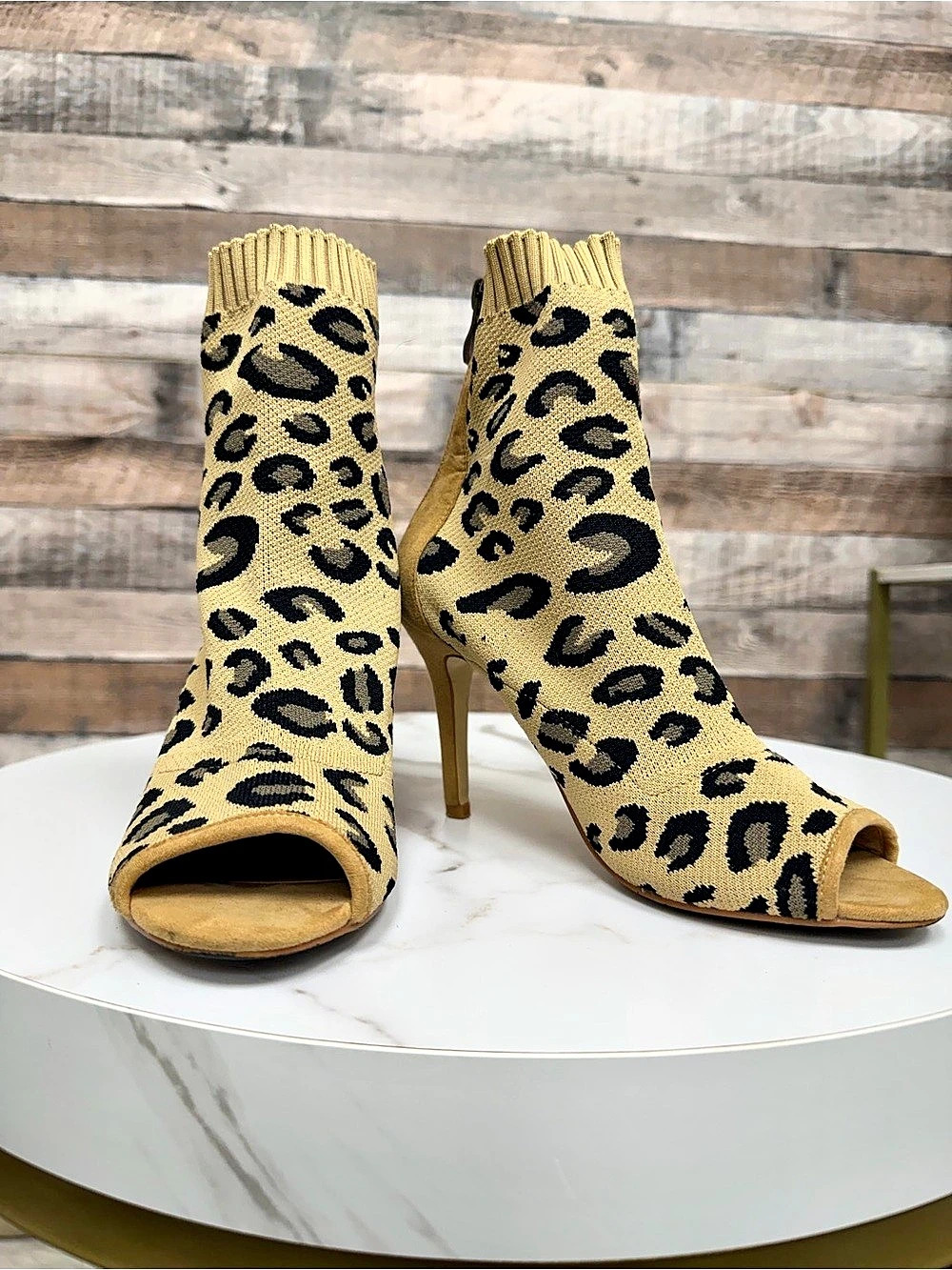 2 Lips Too Leopard Print Peep Toe Stiletto Heel 7